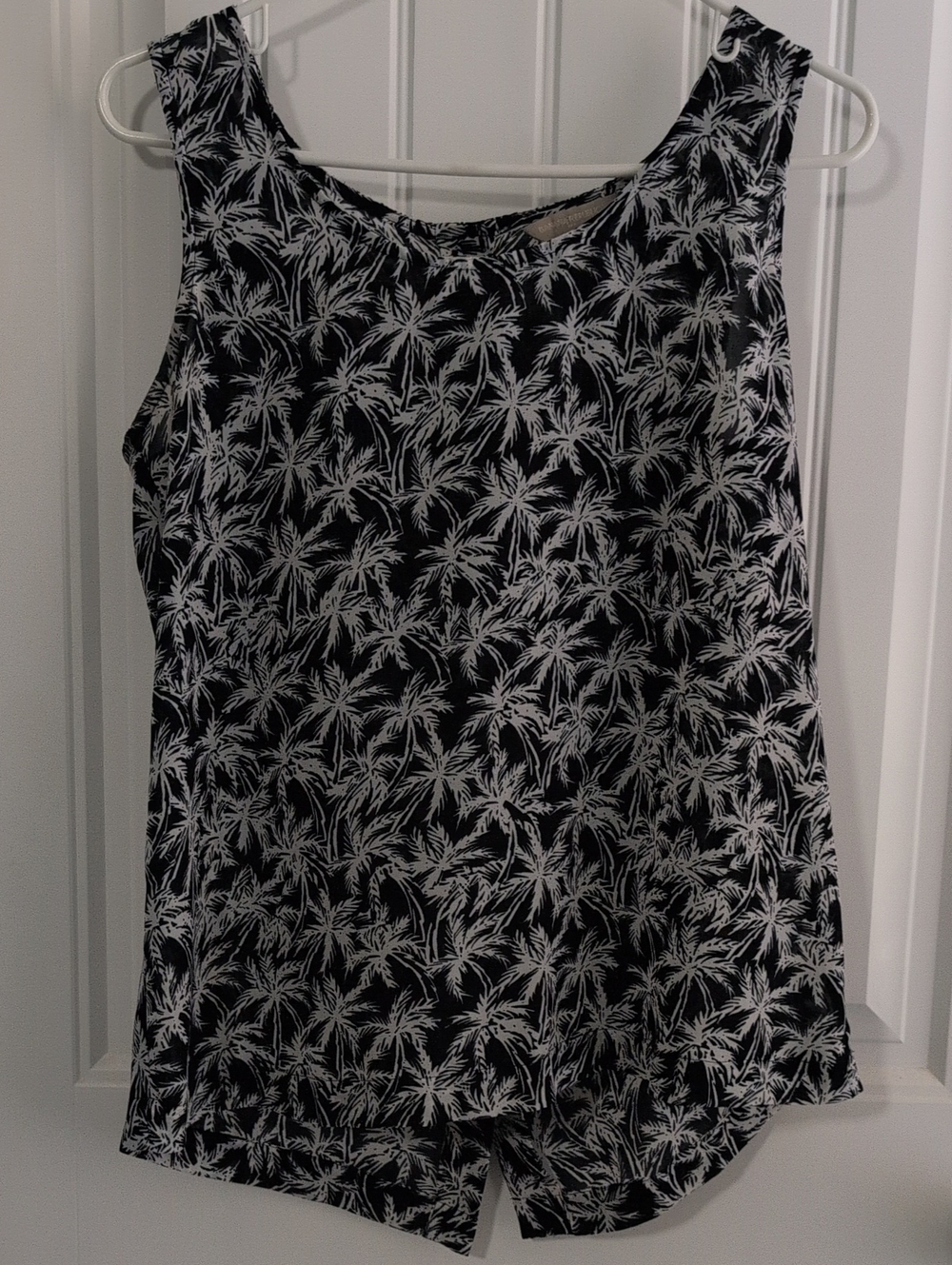 Banana Republic Black & White Palm-Print Tank